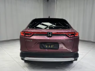 Honda Vezel 2022 — фото 5 из 28
