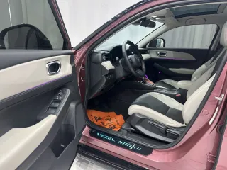 Honda Vezel 2022 — фото 7 из 28