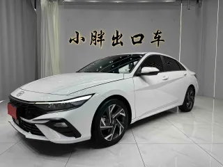 Hyundai Elantra 2023 — фото автомобиля из Китая