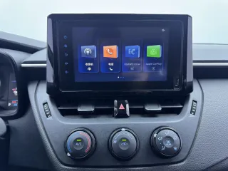 Toyota Corolla 2023 — фото 15 из 20