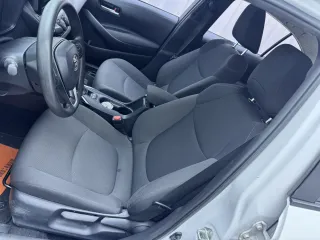 Toyota Corolla 2023 — фото 12 из 20