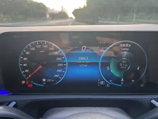 Mercedes A-Class 2022 — фото 38 из 58