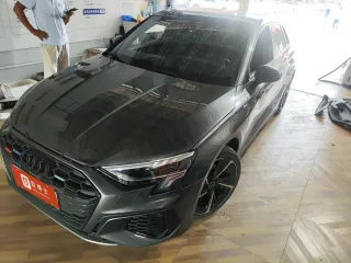 Audi A3 2022 — фото 1 из 5