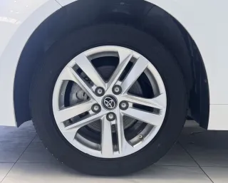 Toyota Levin 2022 — фото 15 из 23