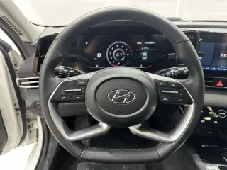 Hyundai Elantra 2022 — фото 11 из 28