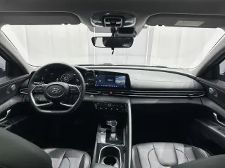 Hyundai Elantra 2022 — фото 13 из 28