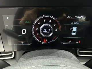 Hyundai Elantra 2022 — фото 10 из 28