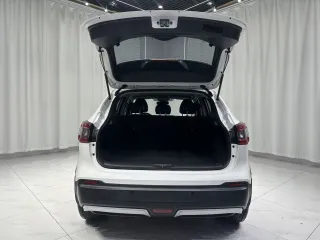 Nissan Qashqai 2023 — фото 16 из 27