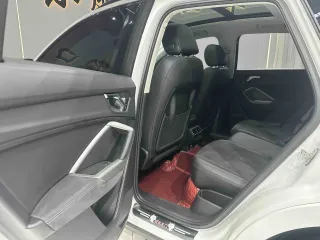 Audi Q3 2022 — фото 8 из 15