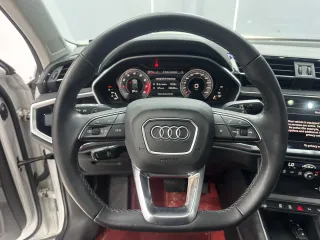 Audi Q3 2022 — фото 11 из 28