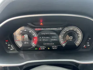 Audi Q3 2022 — фото 10 из 28