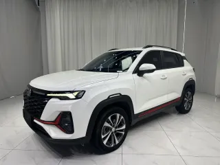 Changan CS35 Plus 2023 — фото автомобиля из Китая