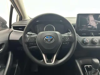 Toyota Corolla 2022 — фото 10 из 24