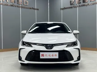 Toyota Corolla 2022 — фото 2 из 24