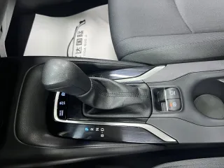 Toyota Corolla 2022 — фото 17 из 24