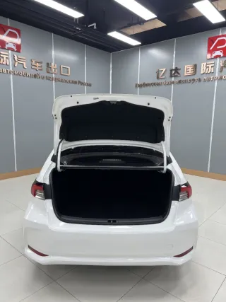 Toyota Corolla 2022 — фото 23 из 24