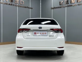 Toyota Corolla 2022 — фото 8 из 24