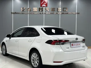 Toyota Corolla 2022 — фото 9 из 24