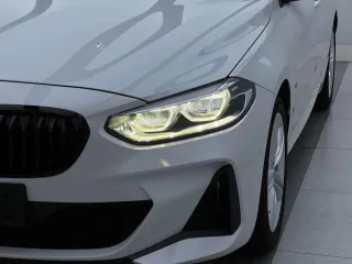 BMW 1-Series 2023 — фото 2 из 22