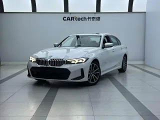 BMW 3-Series 2023 — фото 1 из 14