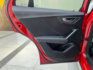 Audi Q2 2021 — фото 15 из 24