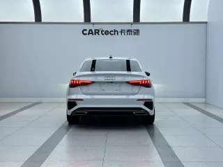 Audi A3 2023 — фото 2 из 12