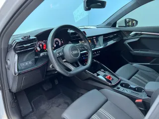 Audi A3 2023 — фото 6 из 12
