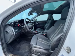 Audi A3 2023 — фото 9 из 12