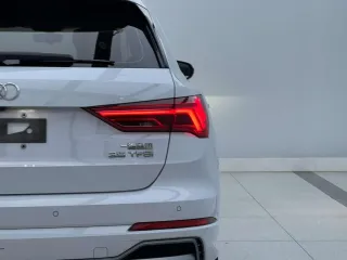 Audi Q3 2022 — фото 4 из 9