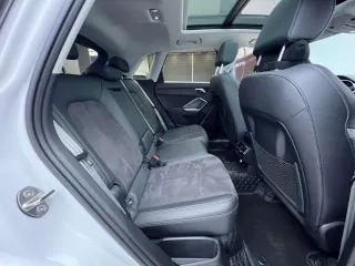 Audi Q3 2022 — фото 16 из 20