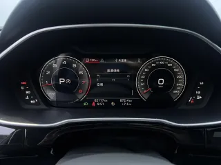 Audi Q3 2022 — фото 8 из 22