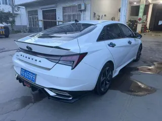 Hyundai Elantra 2021 — фото 6 из 8