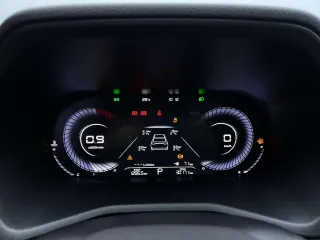 Geely Emgrand 2022 — фото 11 из 17