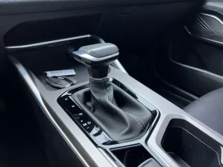 Geely Emgrand 2022 — фото 14 из 17