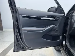 Kia Seltos 2023 — фото 11 из 23
