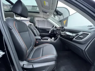 Kia Seltos 2023 — фото 18 из 23