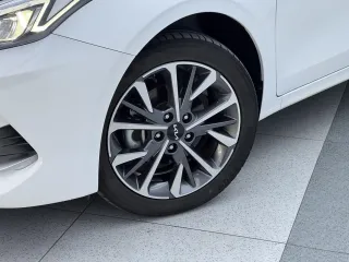 Kia K3 2022 — фото 7 из 14