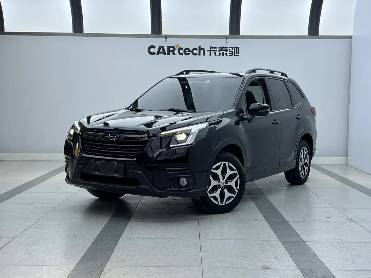 Subaru Forester 2021 — фото 1 из 18