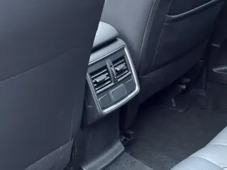 Subaru Forester 2021 — фото 12 из 18