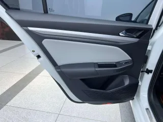 Volkswagen BORA 2022 — фото 15 из 18