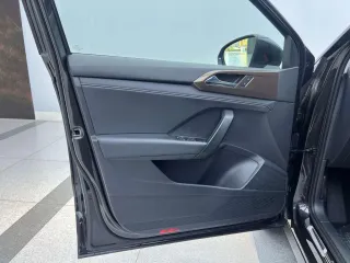 Volkswagen Tharu 2023 — фото 10 из 19