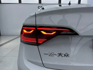 Volkswagen Sagitar 2023 — фото 9 из 23