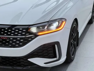 Volkswagen Lavida 2023 — фото 7 из 16