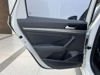 Volkswagen Lavida 2023 — фото 10 из 16