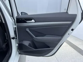 Volkswagen Lavida 2023 — фото 15 из 16
