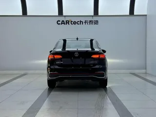 Volkswagen Lavida 2023 — фото 2 из 17