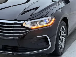 Volkswagen Lavida 2023 — фото 5 из 17