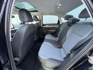 Volkswagen Lavida 2023 — фото 10 из 17