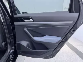 Volkswagen Lavida 2023 — фото 12 из 17