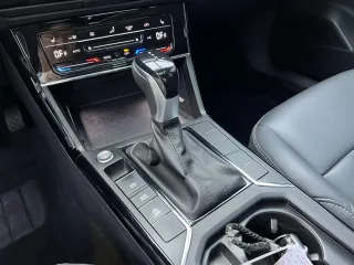 Volkswagen Passat 2023 — фото 10 из 17